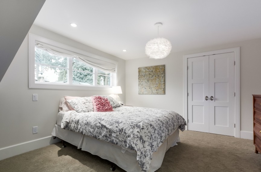 North Vancouver bedroom carpet.jpg